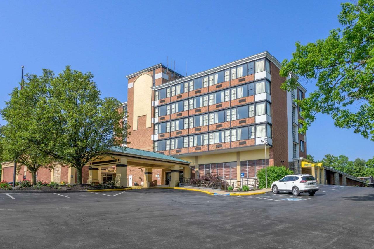Aire Hotel Lebanon Hershey Exterior photo