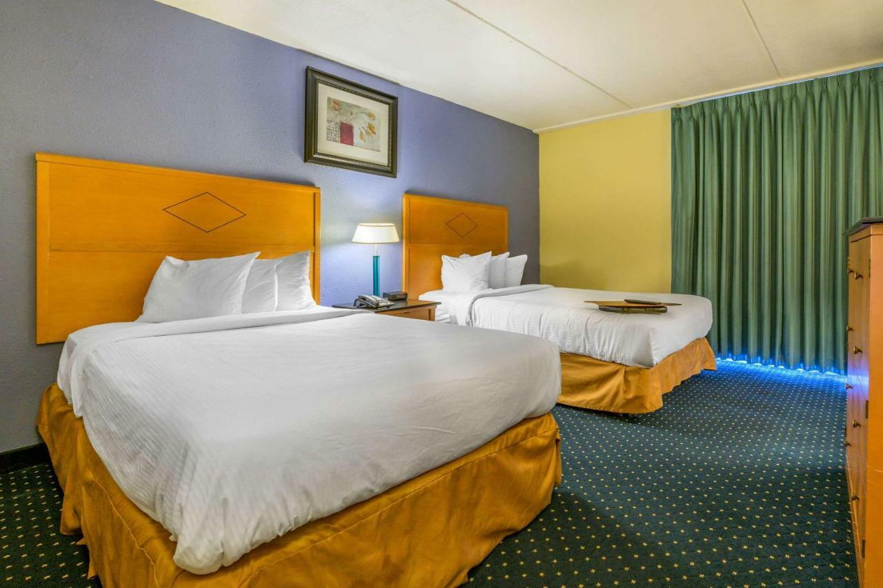 Aire Hotel Lebanon Hershey Exterior photo