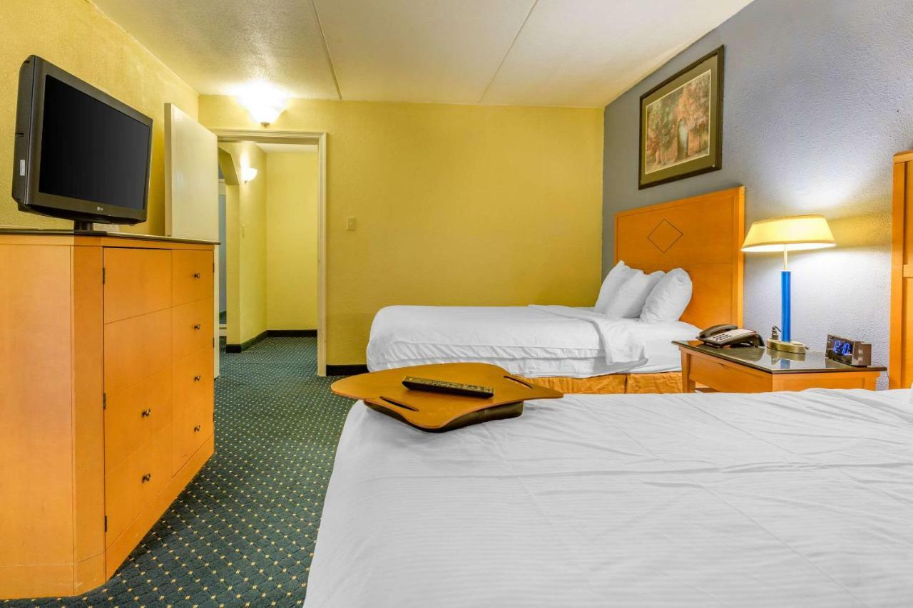 Aire Hotel Lebanon Hershey Exterior photo